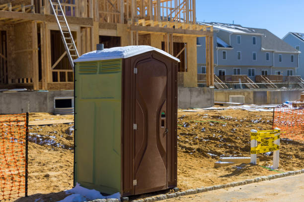 Best Construction site porta potty rental  in Valley View, OH